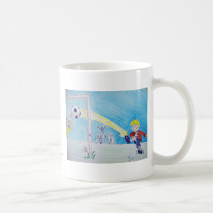 Das erste Ziel eines Jungen, das Fußball spielt Kaffeetasse