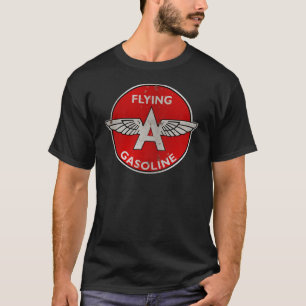Das Fliegen eines Benzins verrostete Version T-Shirt