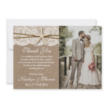 Das Foto der rustikalen Hochzeitskampagne am Stran