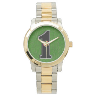 Das glückliche Golferloch in einem Armbanduhr