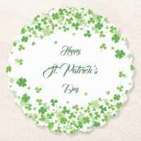 Das grüne Kleeblatt ist glücklich mit St. Patrick