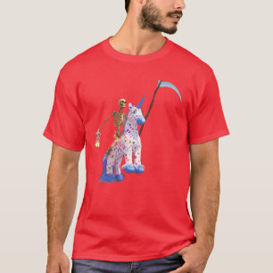 Das gruselige Pferd des gruseligen Sensenmanns wit T-Shirt
