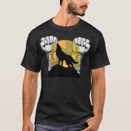 (Das Instinkt) Grundlegender dunkler T - Shirt