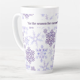 Das ist die Jahreszeit für .. Custom Snowflake Milchtasse