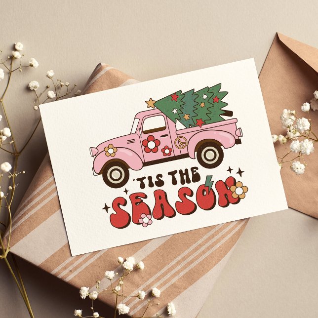 Das ist die Jahreszeit rosa Retro Illustrierte Wei Karte (Tis The Season Non Photo Holiday Greeting Card Retro Pink Country Christmas Tree Pick Up Truck )