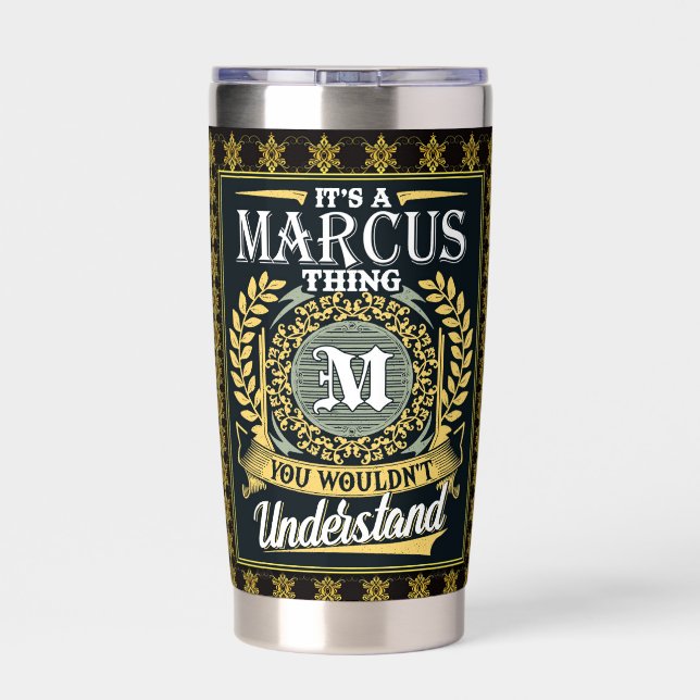 Das ist ein Marcus, das man nicht verstehen konnte Thermobecher (Rückseite)