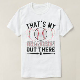 Das ist mein Enkel da draußen Baseball T-Shirt
