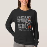 Das ist meine Großmutter, Orange Football Oma T-Shirt<br><div class="desc">Das ist meine Großmutter,  Orange Football Oma</div>