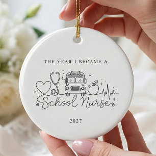 Das Jahr, in dem ich Schulkrankenschwester wurde, Keramik Ornament