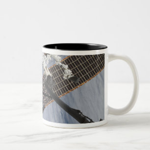Das kanadische Dextre-Robotersystem 3 Zweifarbige Tasse