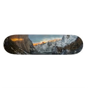 Das Kennzeichen des Winters Skateboard