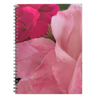 Das klassische Rosen-Notizbuch Notizblock