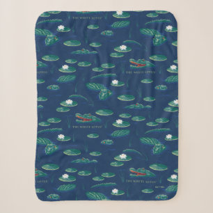 Das Lagoon-Muster des weißen Lotus Alligator Sherpadecke