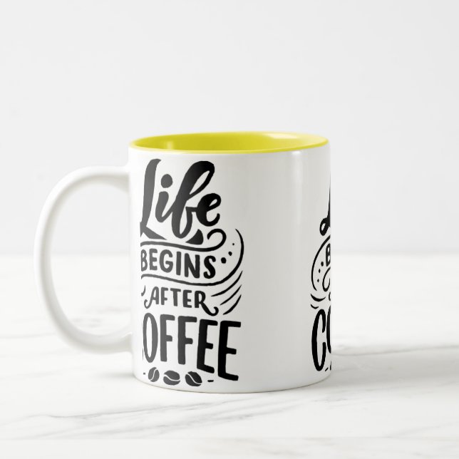 Das Leben beginnt nach der Tasse des Kaffees - küh (Links)