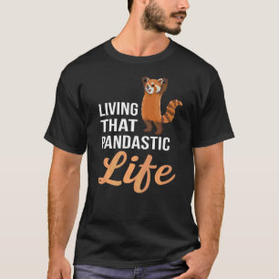 Das Leben in diesem Pandastikum ist ein roter Pand T-Shirt