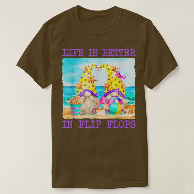 Das Leben ist besser in Flip Flops am Strand Gnome T-Shirt (Design vorne)
