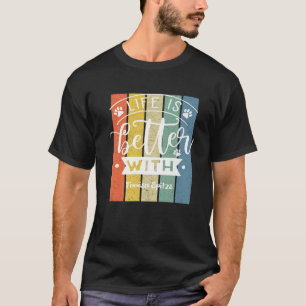 Das Leben ist besser mit einem finnischen Spitz T-Shirt