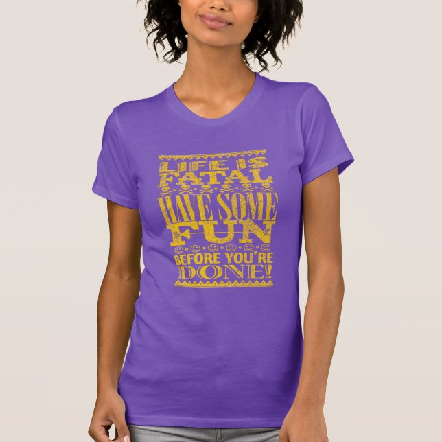 Das Leben ist ein tödlicher Gelber Fisch T-Shirt (Vorderseite)