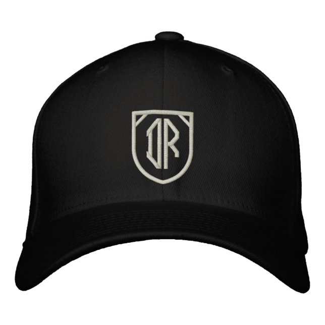 Das Logo des Dunkelkammer-Zucker-Schädels Bestickte Kappe (Vorderseite)