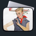 Das Mädchen, das Flugzeuge gestohlen hat Laptopschutzhülle<br><div class="desc">Künstler: Coby Whitmore | Mädchen vor dem Flugzeug mit blauem Springanzug und rotem Bandana</div>