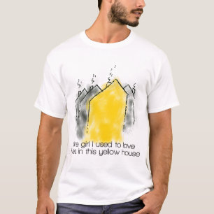 Das Mädchen, das ich zu den Liebeleben in diesem T-Shirt