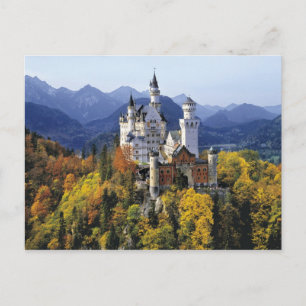 Das märchenhafte Neuschwanstein ist eines von drei Postkarte