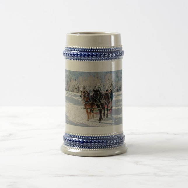 Das Märchenland des Winters Bierglas (Mittel)
