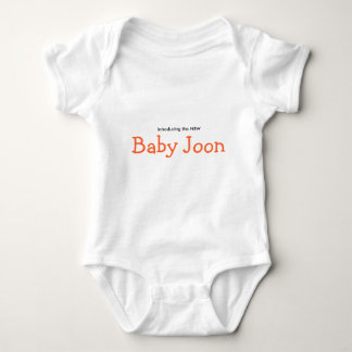 das neue Baby Joon Baby Strampler