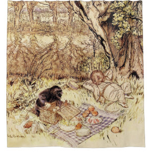 Das Picknickkorb-Auspacken von Arthur Rackham Duschvorhang