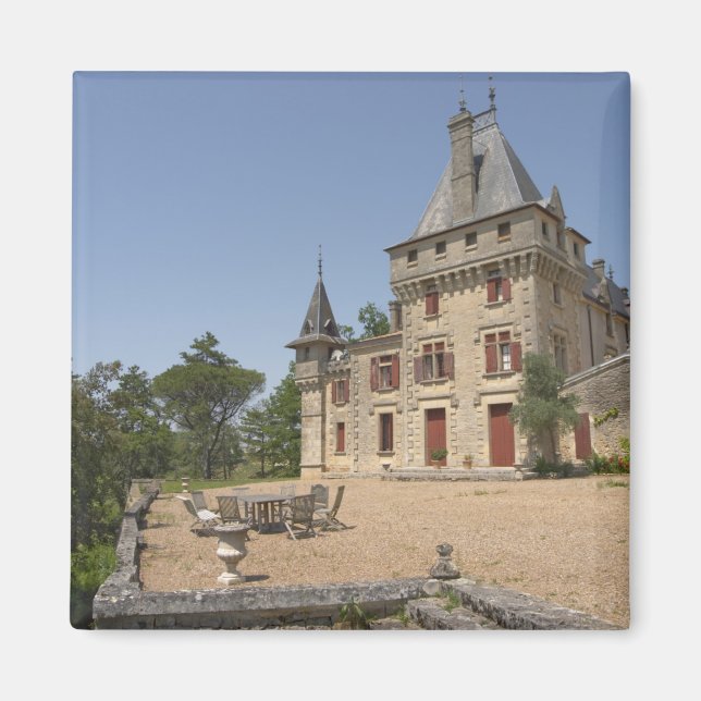 Das prächtige Chateau de Pressac und der Garten Magnet (Vorne)