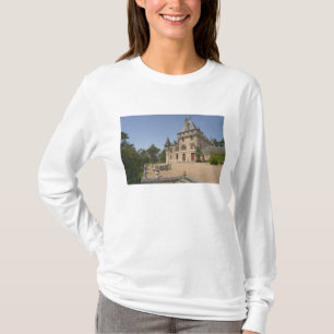 Das prächtige Schloss Chateau de Pressac und der G T-Shirt