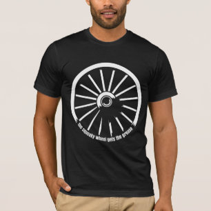 Das quietschende Rad erhält das Fett T-Shirt