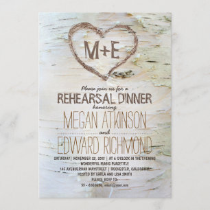 Das rustikale Abendessen mit Birkenbaum lädt zur P Einladung