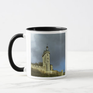 Das Schloss Chinon liegt auf einem Hügel Tasse