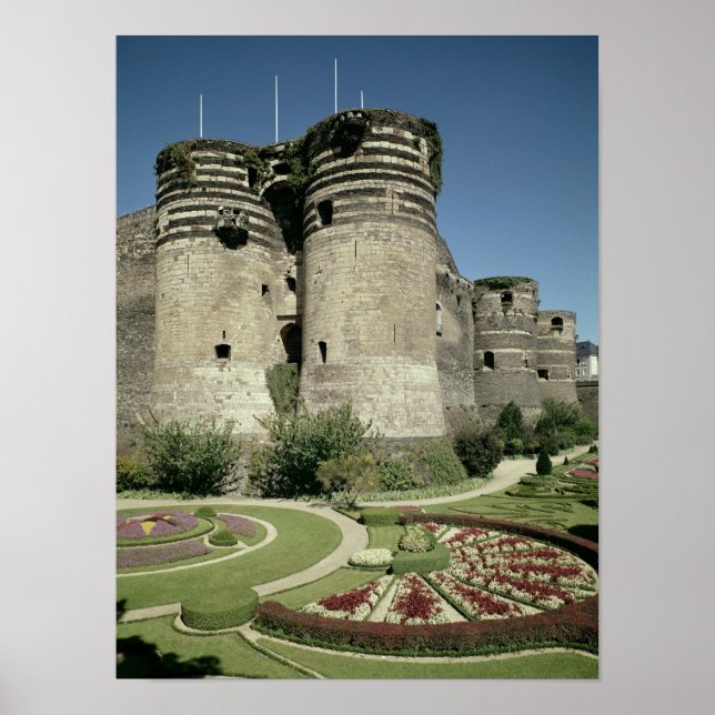 Das Schloss von Angers, fertig gestellt 1238 Poster (Vorne)