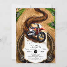 Das schnelle Motorrad eines Kindes zum Geburtstag