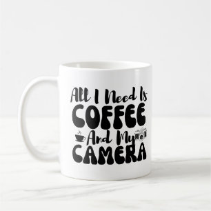Das Schöne, was ich brauche, ist Kaffee und meine Kaffeetasse