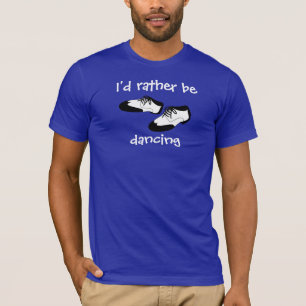 Das Schwingen-Tanz der Männer beschuht T-Shirt