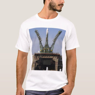 Das Soyuz TMA-13 Raumfahrzeug T-Shirt