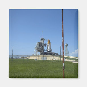 Das Space Shuttle Endeavour wird von einer Windsoc Magnet