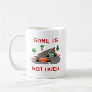 Das Spiel ist nicht über einem Pixel-Videospiel Kaffeetasse