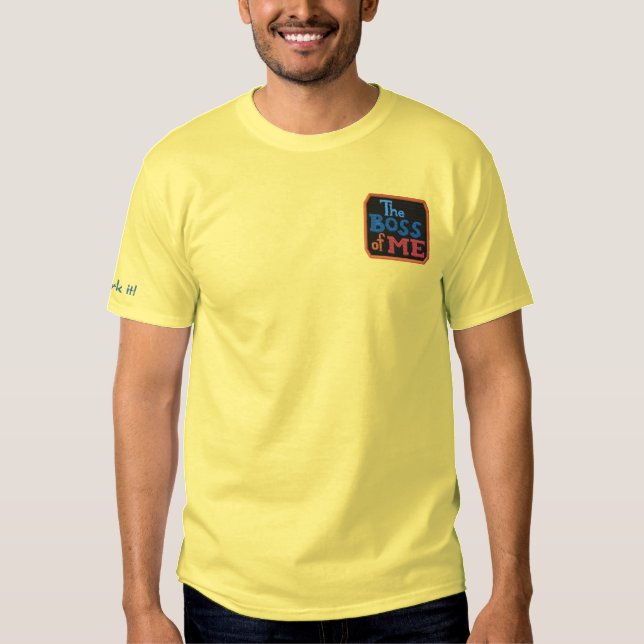 Das T-Shirt "Boss me Embroided Patch Statement" (Vorderseite)