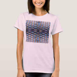 Das T-Shirt von Frauen mit Abstraktem Honeycomb-Im