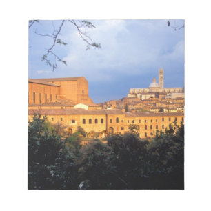 Das toskanische Dorf Sienna, Italien. Notizblock