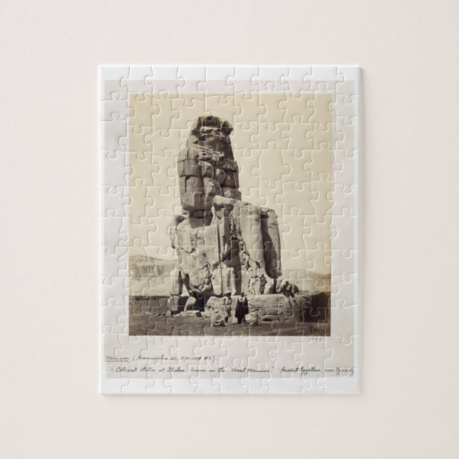 Das "vernehmbare Memnon", kolossale Statue von (Vertikal)