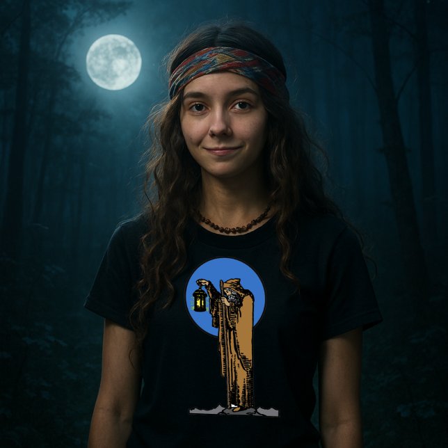 Das Vintage Tarot Hermit T-Shirt (Von Creator hochgeladen)