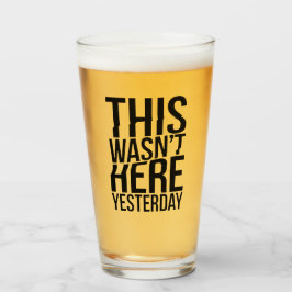 Das war gestern nicht hier - Realität Glitch Glas