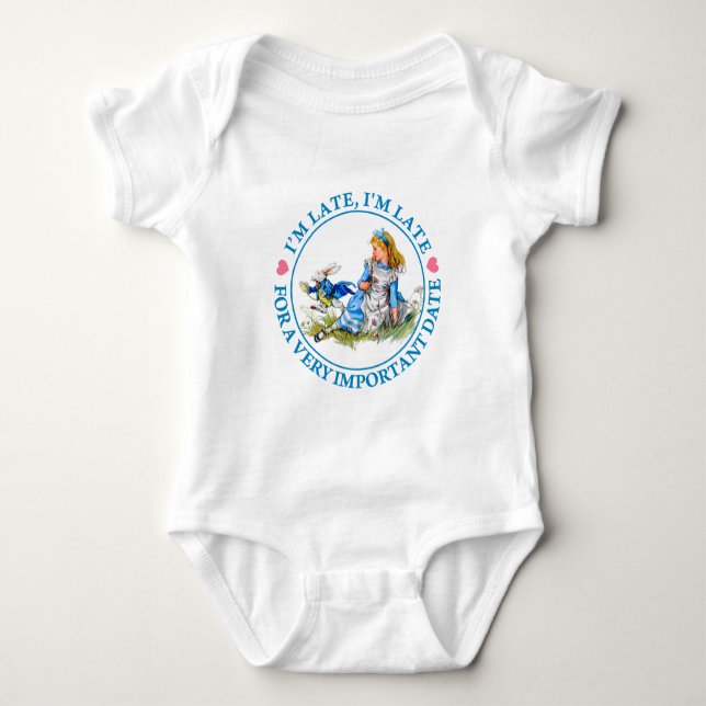 Das weiße Kaninchen hetzt durch Alicen im Baby Strampler (Vorderseite)