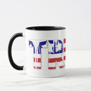 Das Wort Vertrauen mit patriotischer amerikanische Tasse