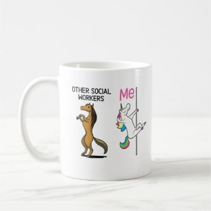 D'Autres Travailleurs Sociaux Contre Moi Mug